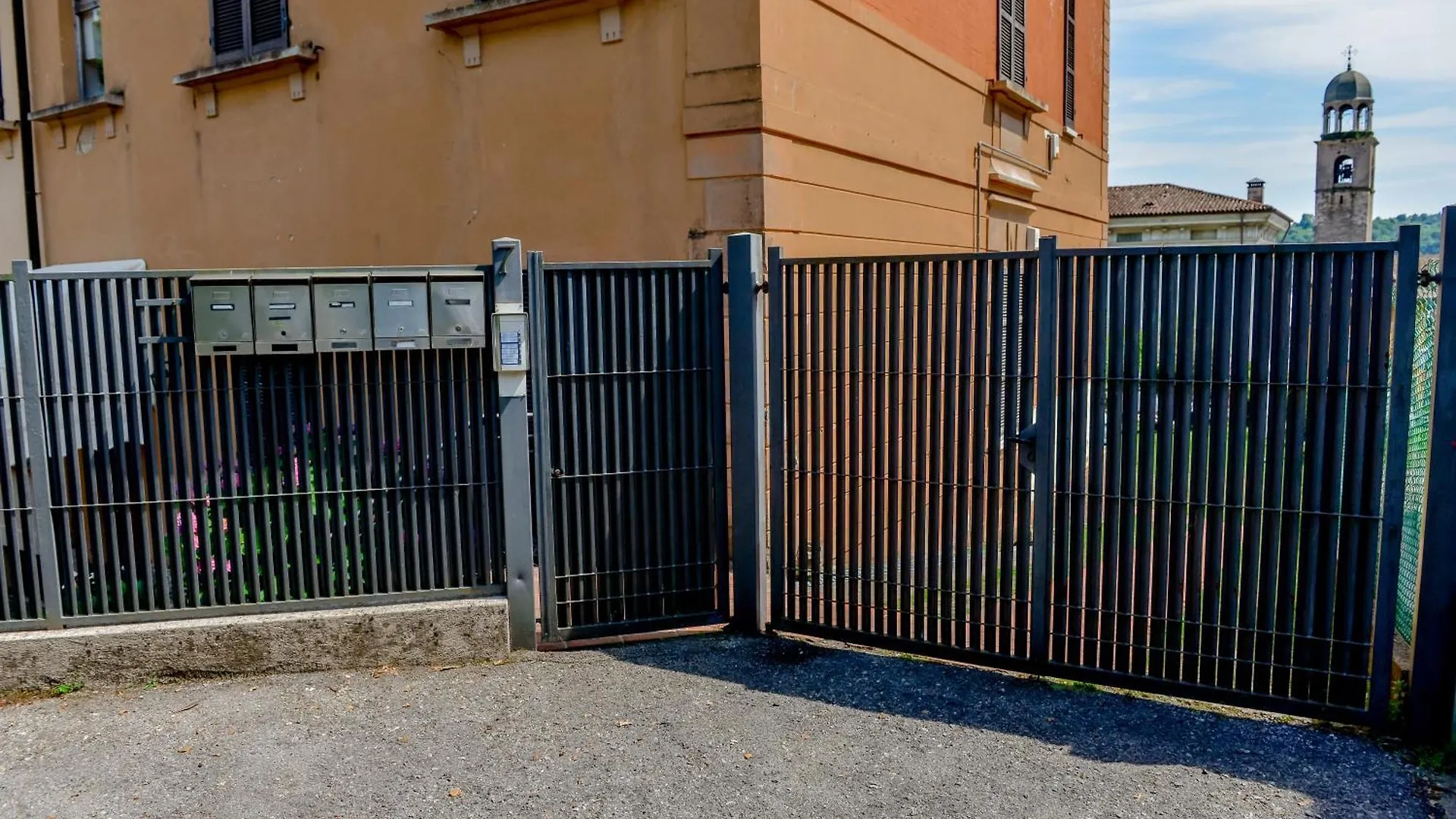 Ines Lake Garden - With Private Parking & Garden Salo Italy